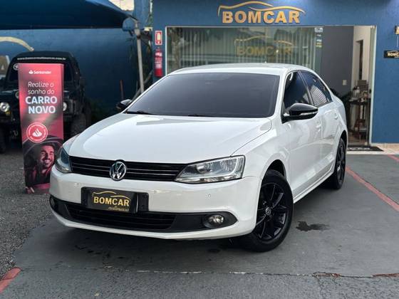 VOLKSWAGEN JETTA 2.0 COMFORTLINE FLEX 4P TIPTRONIC VOLKSWAGEN JETTA 2.0 COMFORTLINE FLEX 4P TIPTRONIC